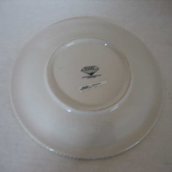 Ruby Green Ceramic Dessert Plate Piece of Birthday Cake with Candle 8in.R NWNT - Picture 2 of 5